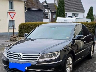 VW Phaeton