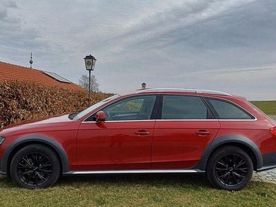 Gebraucht Audi A4 Allroad Ambiente 239 PS (175 kW) 2011 Rot Kombi