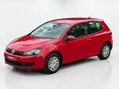 Gebraucht VW Golf VI Trendline 80 PS (58 kW) 2010 Rot Kleinwagen