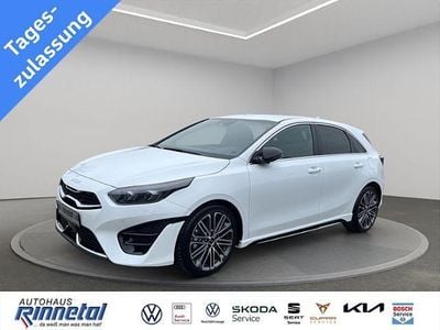 Neu Kia Ceed GT GT-Line 140 PS (102 kW) 2026 Weiß Limousine