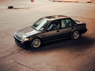 Usata Honda Civic 110 CV (80 kW) 1989 Grigio Berlina