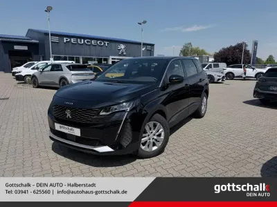 Gebraucht Peugeot 5008 Active 131 PS (96 kW) 2024 Schwarz SUV