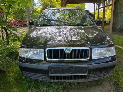 Usata Skoda Octavia Comfort 115 CV (84 kW) 2002 Blu Station wagon