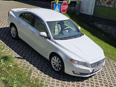 Second-hand Volvo S80 Momentum 215 CP (158 kW) 2014 Alb Berlinǎ