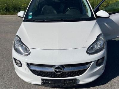 Opel Adam