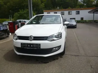 Gebraucht VW Polo Comfortline 69 PS (50 kW) 2013 Weiß Kleinwagen