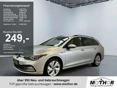 Gebraucht VW Golf VIII Style 150 PS (110 kW) 2022 Reflexsilber Kombi