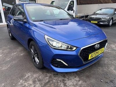 Gebraucht Hyundai i30 Passion Plus 140 PS (102 kW) 2018 Blau Limousine