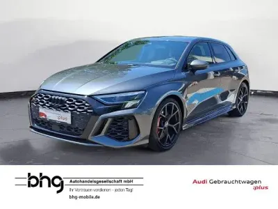 Gebraucht Audi RS3 Sport 400 PS (294 kW) 2023 Grau Limousine