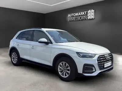 Gebraucht Audi Q5 Basis 305 PS (224 kW) 2022 Gletscherweiss SUV