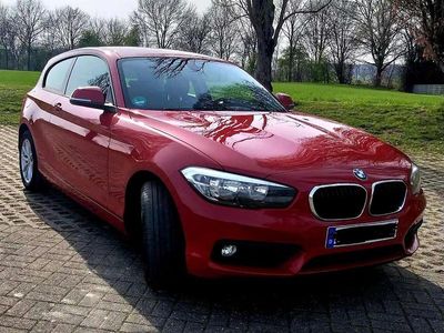Gebraucht BMW 120 Advantage 184 PS (135 kW) 2018 Rot Kleinwagen