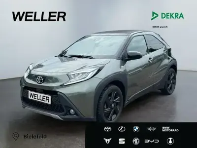 Gebraucht Toyota Aygo X X-plore 72 PS (52 kW) 2022 Gruen SUV