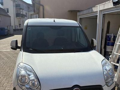 Second-hand Fiat Doblò 90 CP (66 kW) 2015 Alb Monovolum