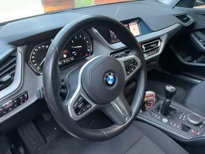 Gebraucht BMW 118 140 PS (102 kW) 2020 Schwarz Limousine