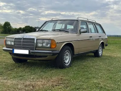 Gebraucht Mercedes E280 185 PS (136 kW) 1982 Gold Kombi