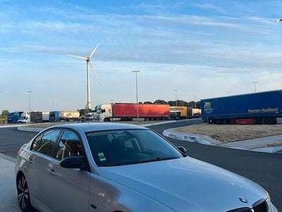 Gebraucht BMW 320 150 PS (110 kW) 2006 Grau Limousine