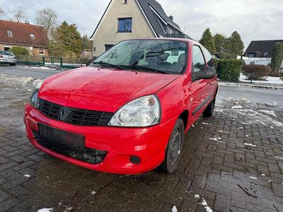 Gebraucht Renault Clio II 75 PS (55 kW) 2011 Rot Kleinwagen