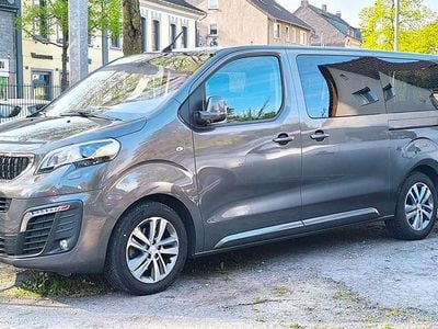 Gebraucht Peugeot Traveller Business-Line 177 PS (130 kW) 2020 Platiniumgrau Van / Kleinbus