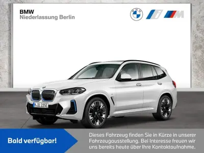 Gebraucht BMW iX3 M Sport 210 kW (286 PS) 2023 Weiß SUV