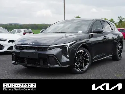 Neu Kia K4 GT-Line 179 PS (131 kW) 2026 Grau interstellar grau metalli Limousine