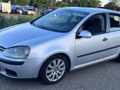 Gebraucht VW Golf 105 PS (77 kW) 2004 Grau Coupé