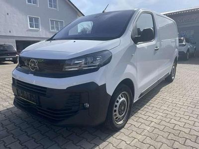 Second-hand Opel Vivaro 144 CP (105 kW) 2024 Alb Monovolum