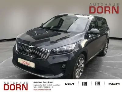 Używany Kia Sorento Vision 200 KM (147 kW) 2019 Szary SUV