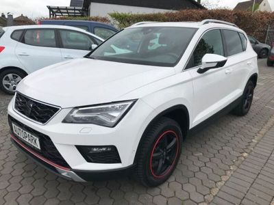 gebraucht Seat Ateca Xcellence*PanDach*1 Hand*Lane A*AHK*SiHz*