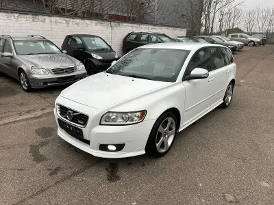 Używany Volvo V50 114 KM (83 kW) 2011 Kombi