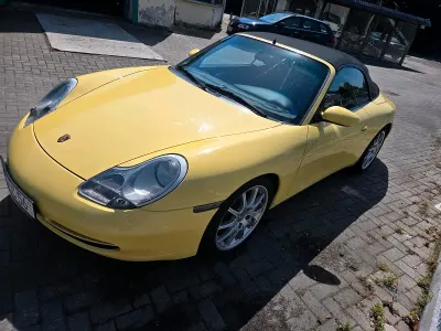 Gebraucht Porsche 996 301 PS (221 kW) 1998 Gelb Cabrio