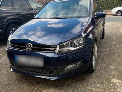 Gebraucht VW Polo 90 PS (66 kW) 2012 Blau Kleinwagen