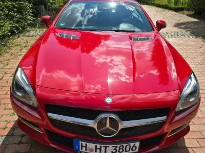 Gebraucht Mercedes SL500 435 PS (319 kW) 2013 Rot Cabrio