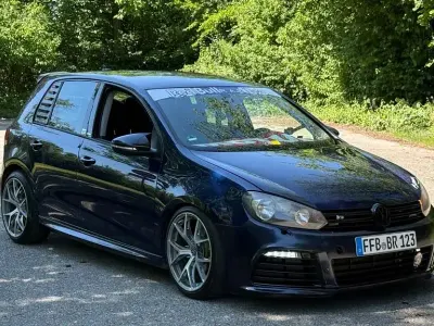 Gebraucht VW Golf VI Style 105 PS (77 kW) 2011 Blau Kleinwagen