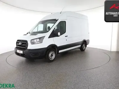 Używany Ford Transit 131 KM (96 kW) 2022 Biały Minivan