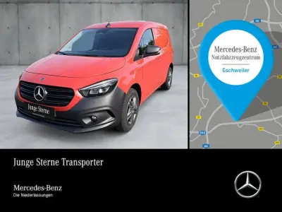 Gebraucht Mercedes Citan 112 116 PS (85 kW) 2023 Rot Van / Kleinbus