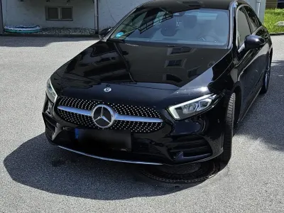 Gebraucht Mercedes A250 AMG line 218 PS (160 kW) 2020 Schwarz Limousine