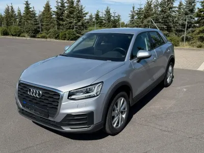 Używany Audi Q2 150 KM (110 kW) 2020 Srebrny SUV