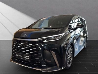 Neu Lexus LM350h Luxury Line 190 PS (139 kW) 2025 Schwarz Van / Kleinbus