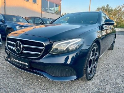 Usata Mercedes E220 194 CV (142 kW) 2019 Blu Berlina