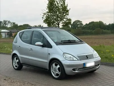 Gebraucht Mercedes A190 125 PS (91 kW) 2004 Silber Limousine