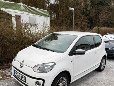 Weiß Gebraucht 2013 VW up! Kleinwagen | 6.700 € (Fairer Preis)