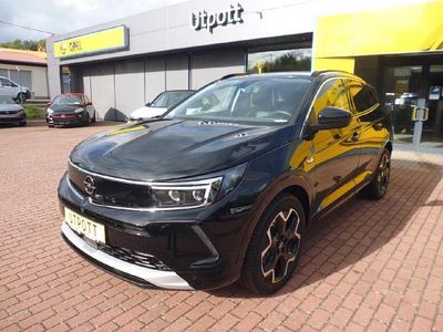 Second-hand Opel Grandland X Elegance 224 CP (164 kW) 2023 Negru SUV