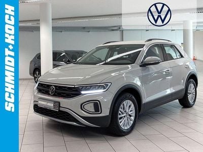 Usado VW T-Roc Life 110 HP (80 kW) 2023 Cinzento SUV