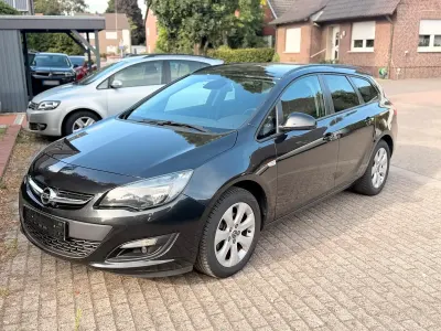 Gebraucht Opel Astra 165 PS (121 kW) 2014 Schwarz Kombi
