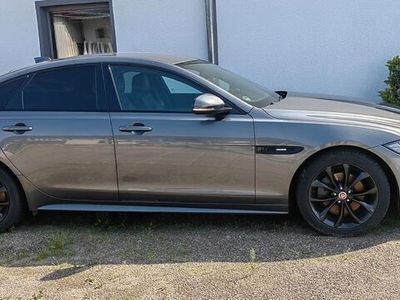 gebraucht Jaguar XF 20d 180PS R-Sport Automatik R-Sport