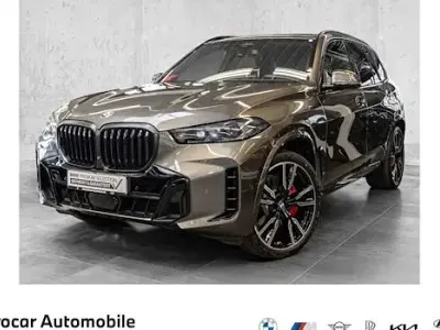Używany BMW X5 Shadowline 298 KM (219 kW) 2024 Szary SUV
