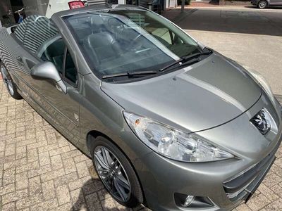 gebraucht Peugeot 207 CC Platinum Cabrio-Coupe Leder Klimatronic 8-fach-