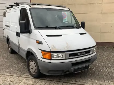 Occasion Iveco Daily 116 ch (85 kW) 2003 Monospace