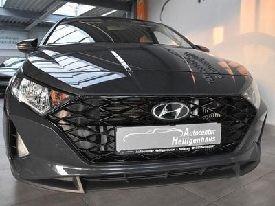 Grau Gebraucht 2024 Hyundai i20 Kleinwagen | 16.880 € (Fairer Preis)