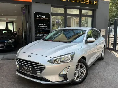 Gebraucht Ford Focus Cool & Connect 101 PS (74 kW) 2020 Silber Limousine